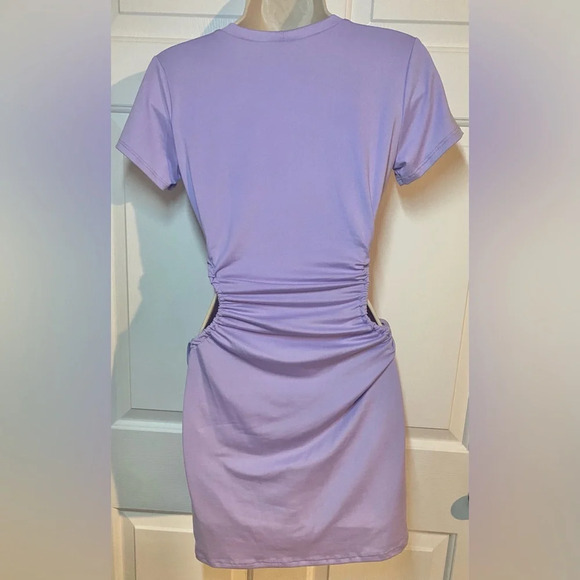 Amazing Purple Side Cut Out Short Sleeve Mini Dress - Picture 3 of 4